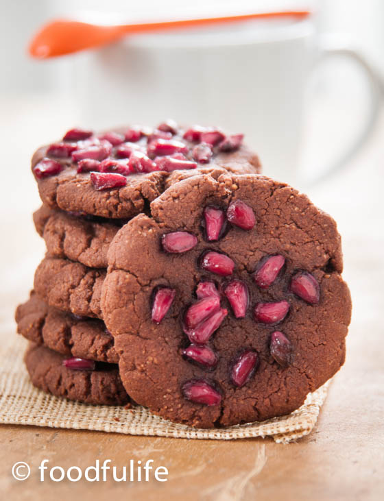 Rice flour chocolate cookies with pomegranate (gluten-free, low-sugar)